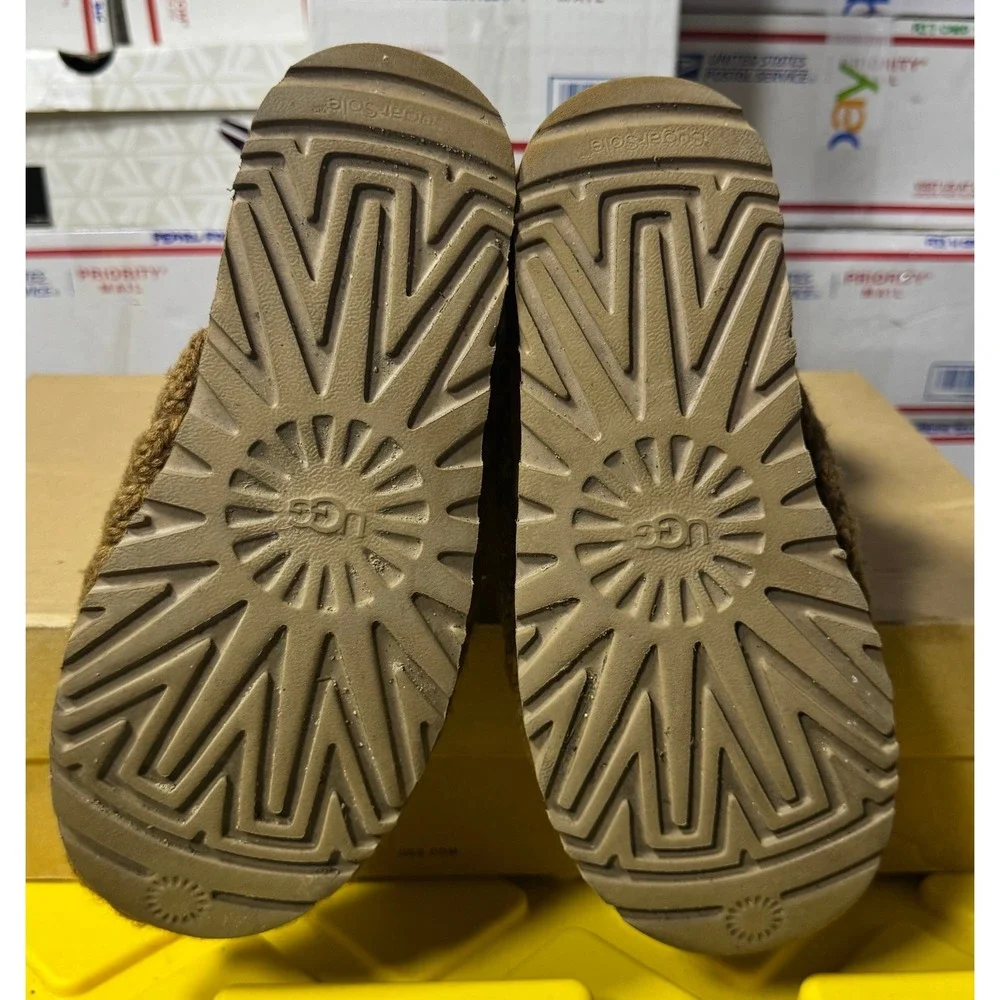UGG australia argyle